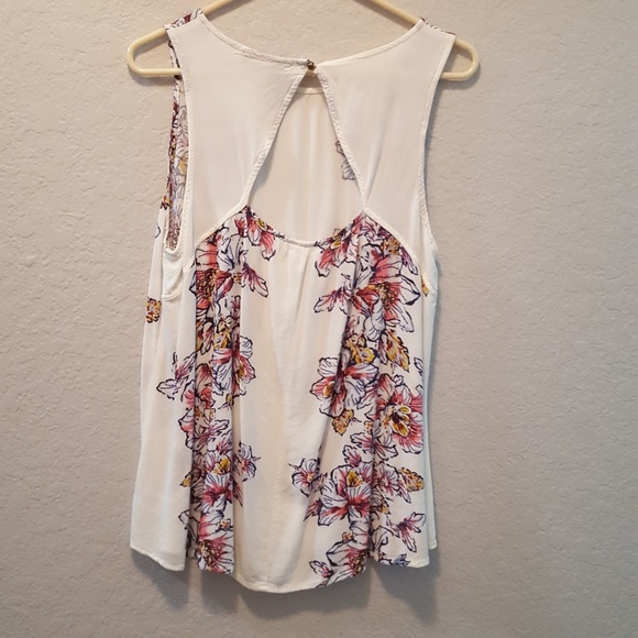 Light Airy tunic top - Picture 3 of 5